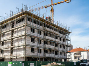 OVP para prédio de habitação coletiva de 5 pisos em fase de construção em Odivelas