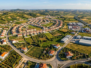 Vista aérea de uma área perirubana em Portugal