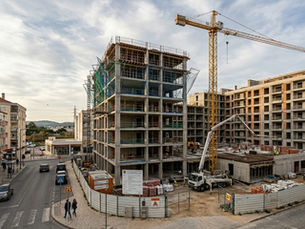 Edifícios de habitação acessível em construção em Loures