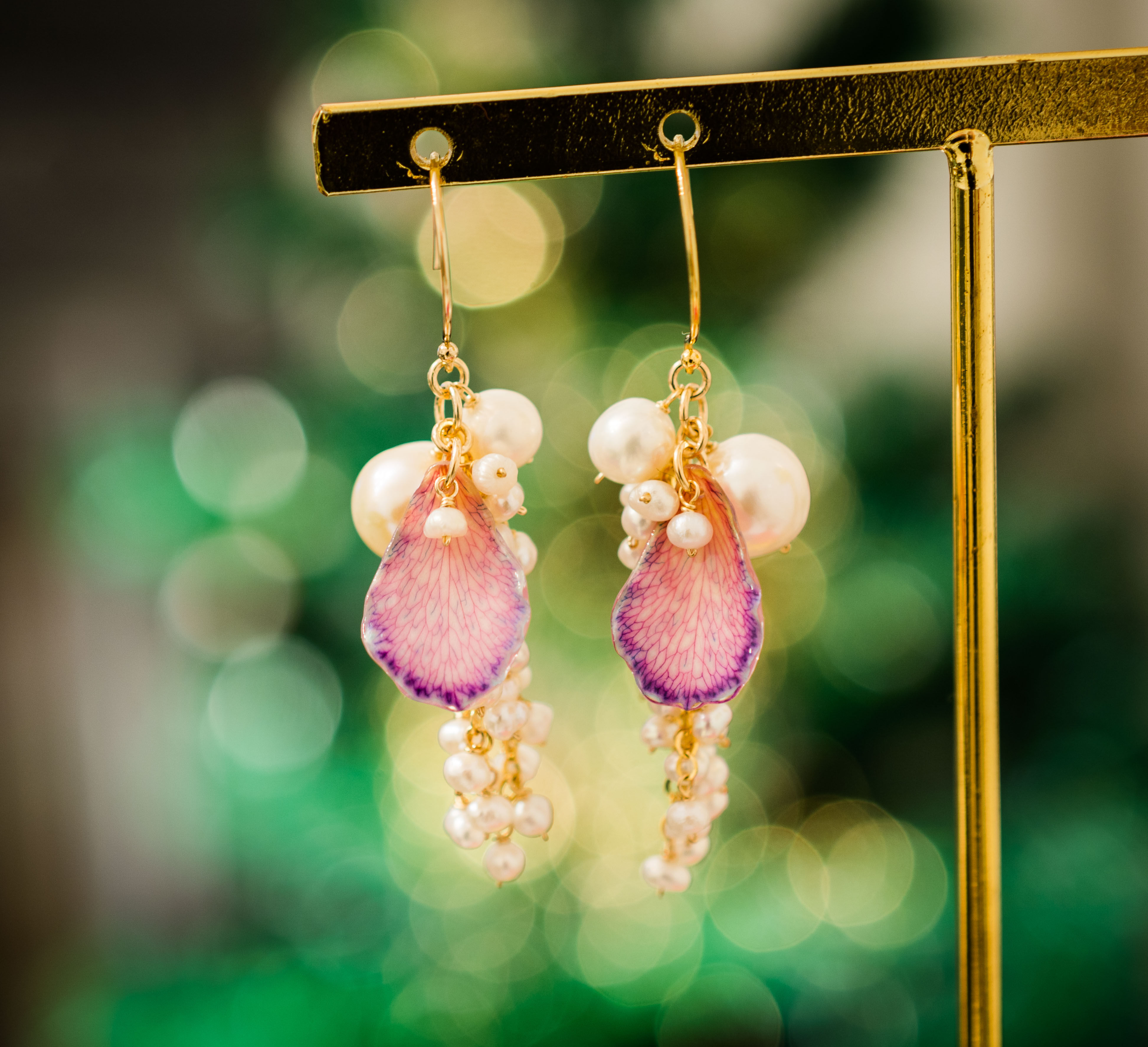 Rose petal & Freshwater pearl earrings