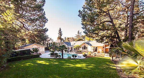 Sunshine Drive, Los Altos