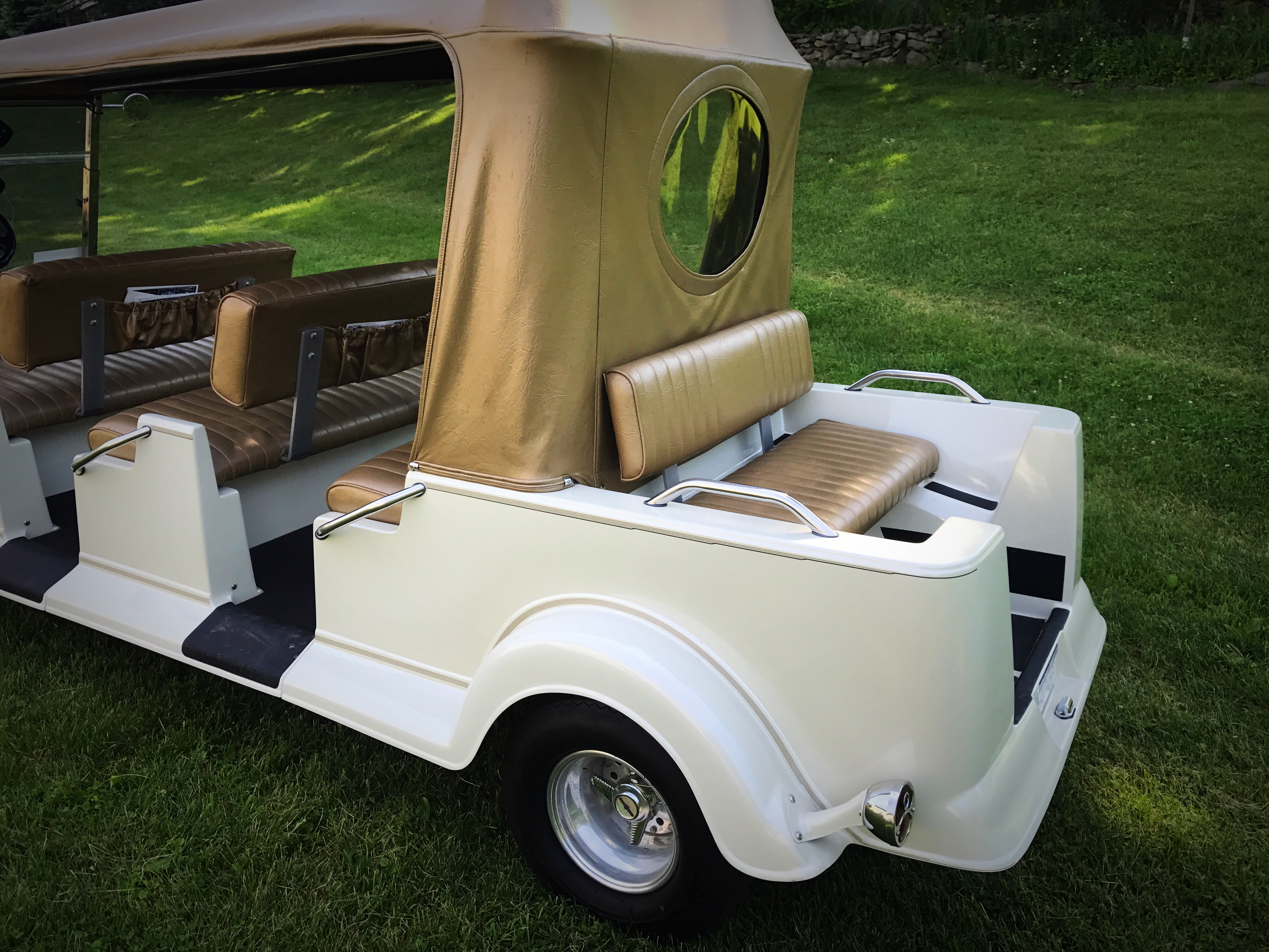 GOLF CART LIMO STREETROD DIANE SERIES