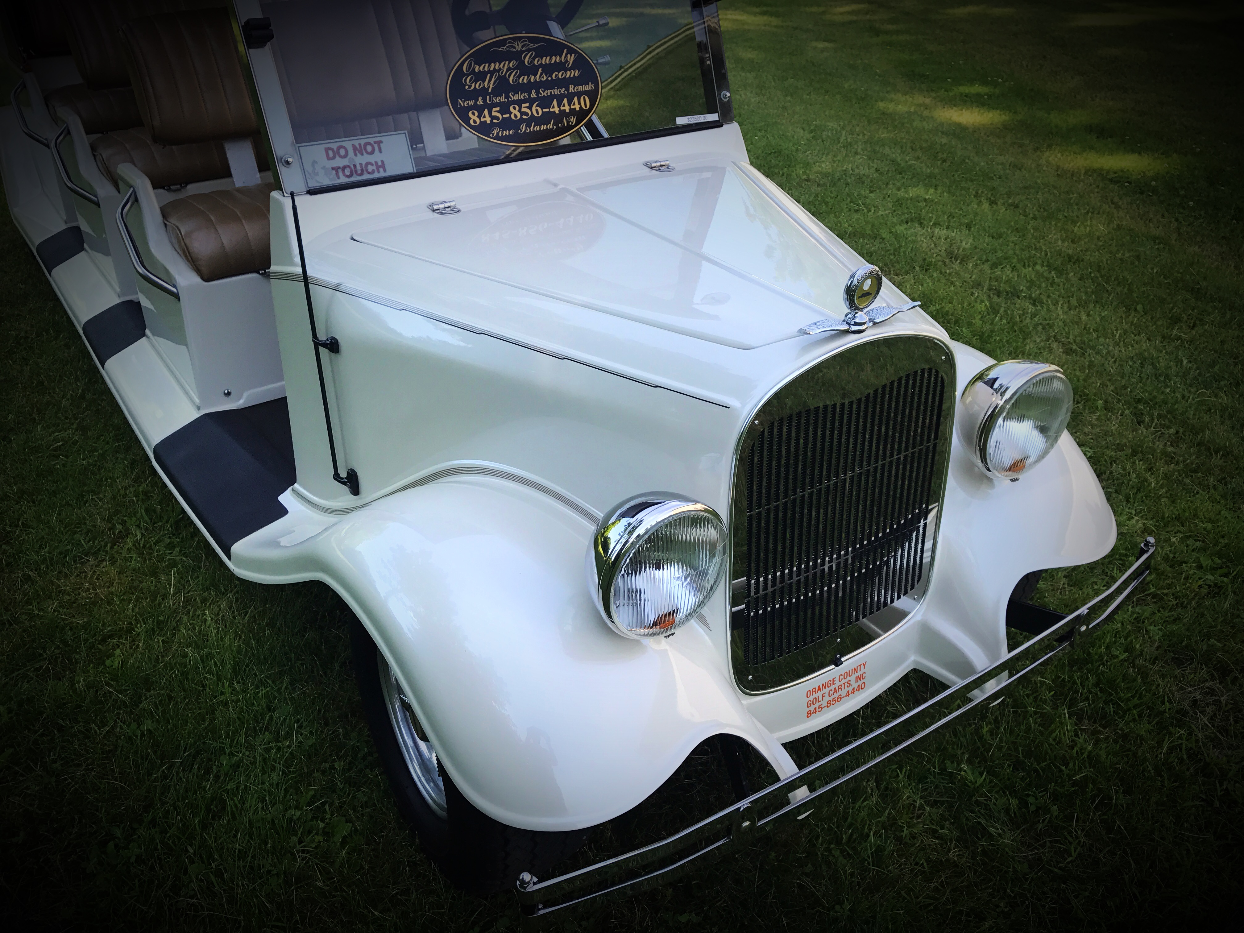 GOLF CART LIMO STREETROD DIANE SERIES