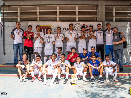 Seleção sebastianense de futsal sub-14 conquista título inédito do
Campeonato Estadual da Federação
