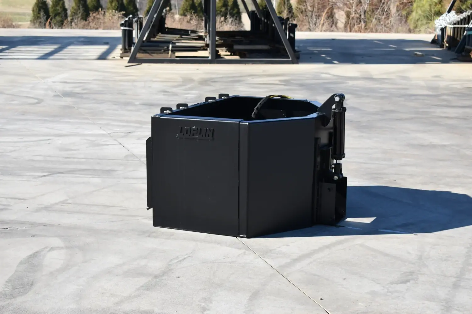 Loflin Hydraulic Concrete Bucket