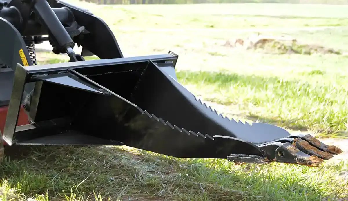 Loflin Mini Skid Steer Stump Bucket