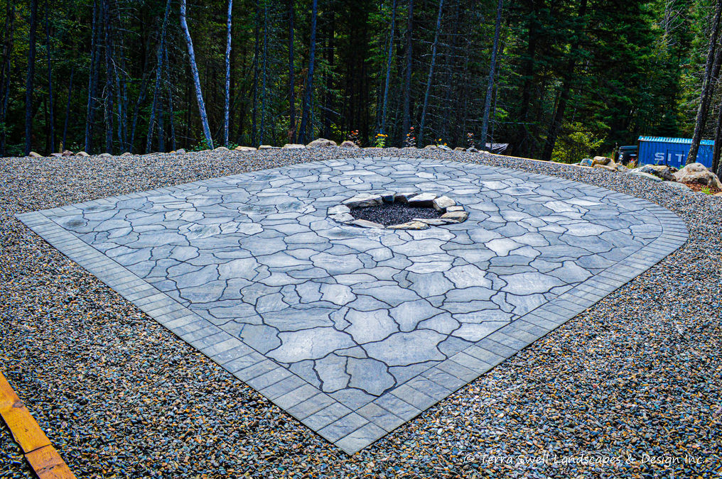 The Hilltop Hangout-8.jpg