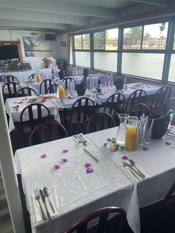 Book a wedding Cruise on Port AdVenture Cruises Port Macquarie 