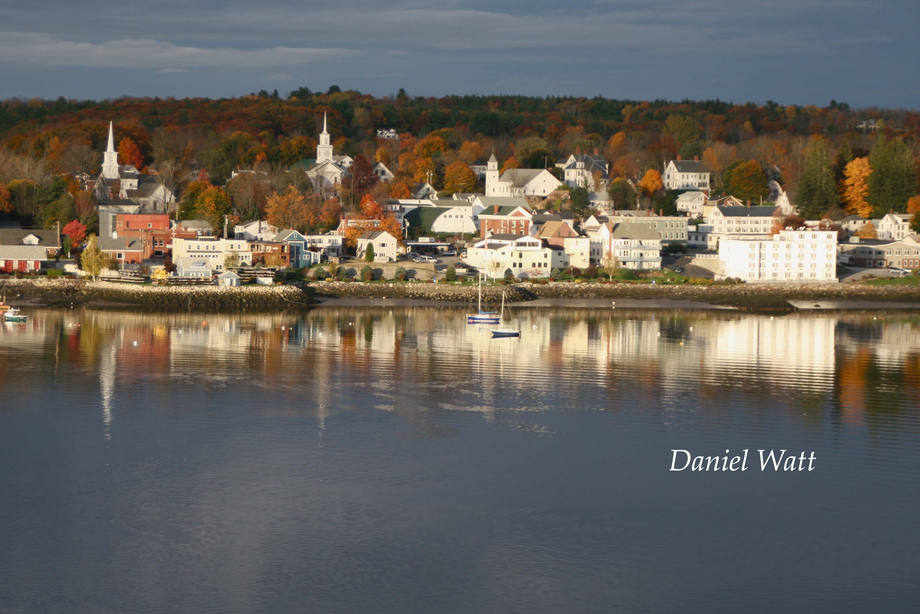 The Bucksport Motor Inn Maine Motel Lodging The Bucksport Motor Inn Overlooking Pescot River Is Centrally Located To Some Of Maine S Most Frequently Visited Coastal Towns