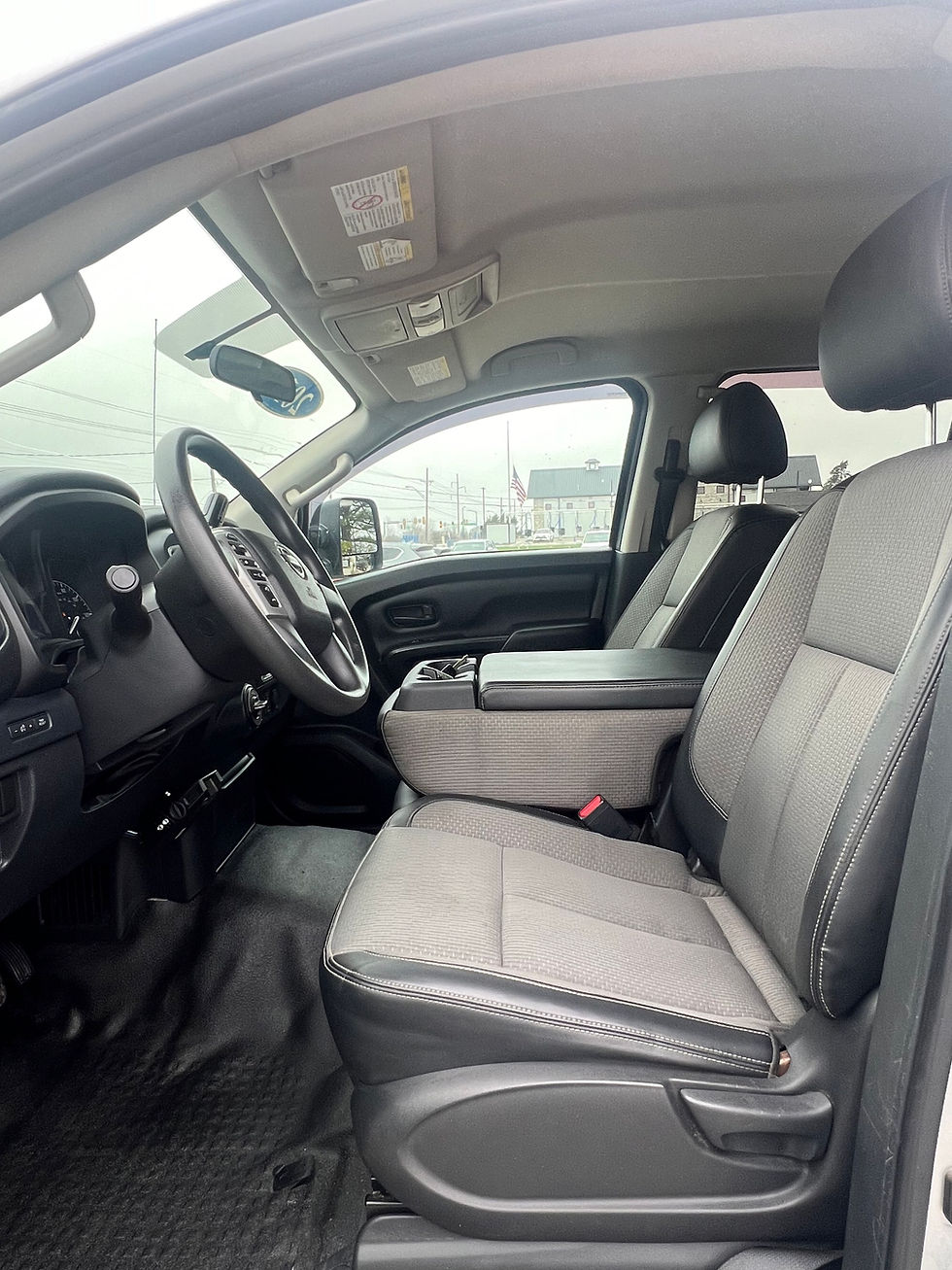 Thumbnail: 2017 Nissan Titan XD 4x4