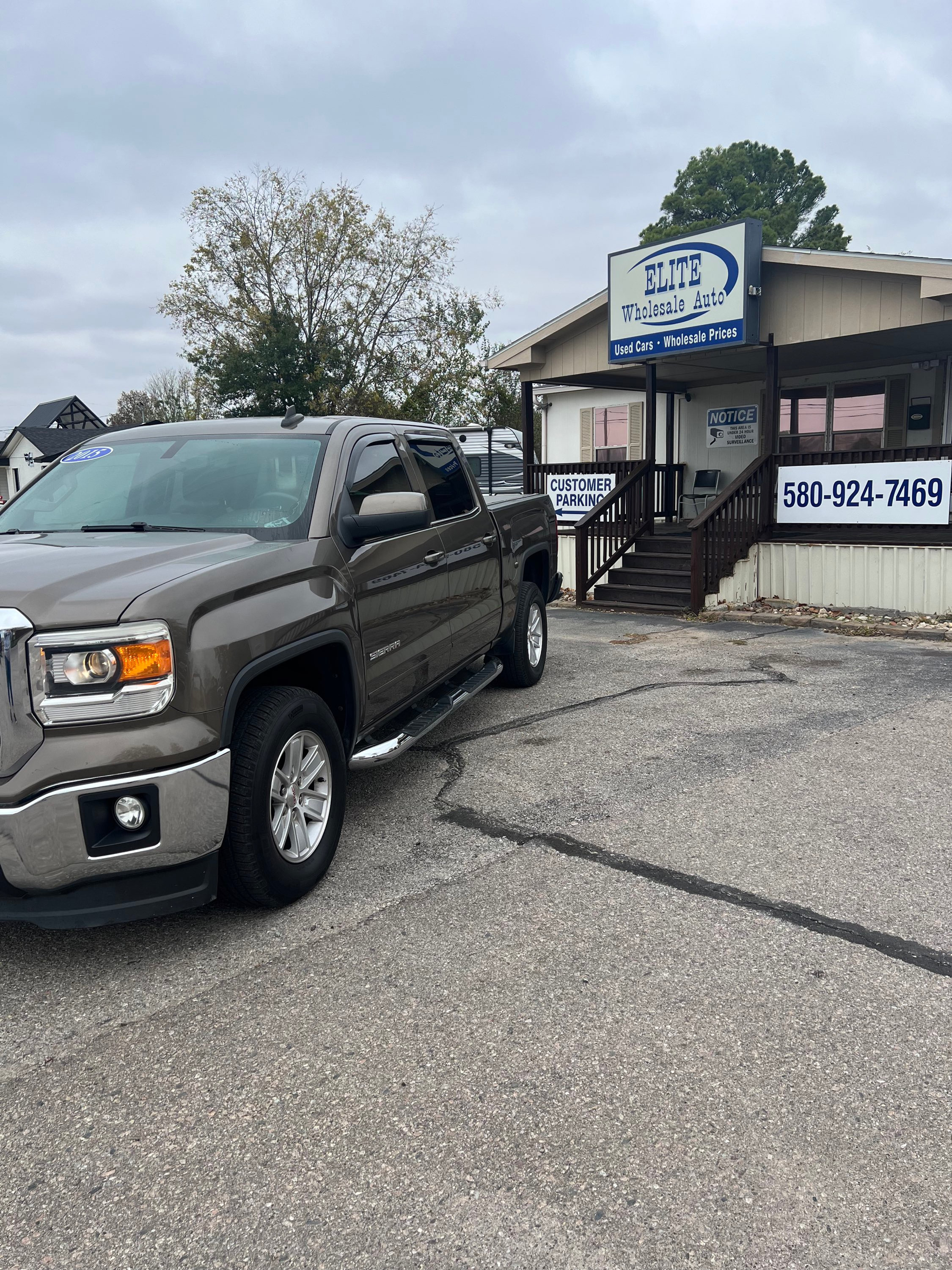 2015 GMC Sierra 2WD Crew Cab SLE SWB's photo