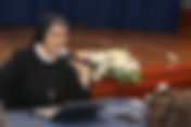 الأخت ماري بيير قندح ترحب بالمعلمين والإداريين، القدامى والجدد، خلال لقاء خُصّص لعرض ومناقشة التحضيرات للعام الدراسي الجديد..