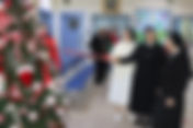 تحت رعاية المديرة العامة للمدرسة الأخت ماري بيير قندح - إضاء شجرة الميلاد في الروضة