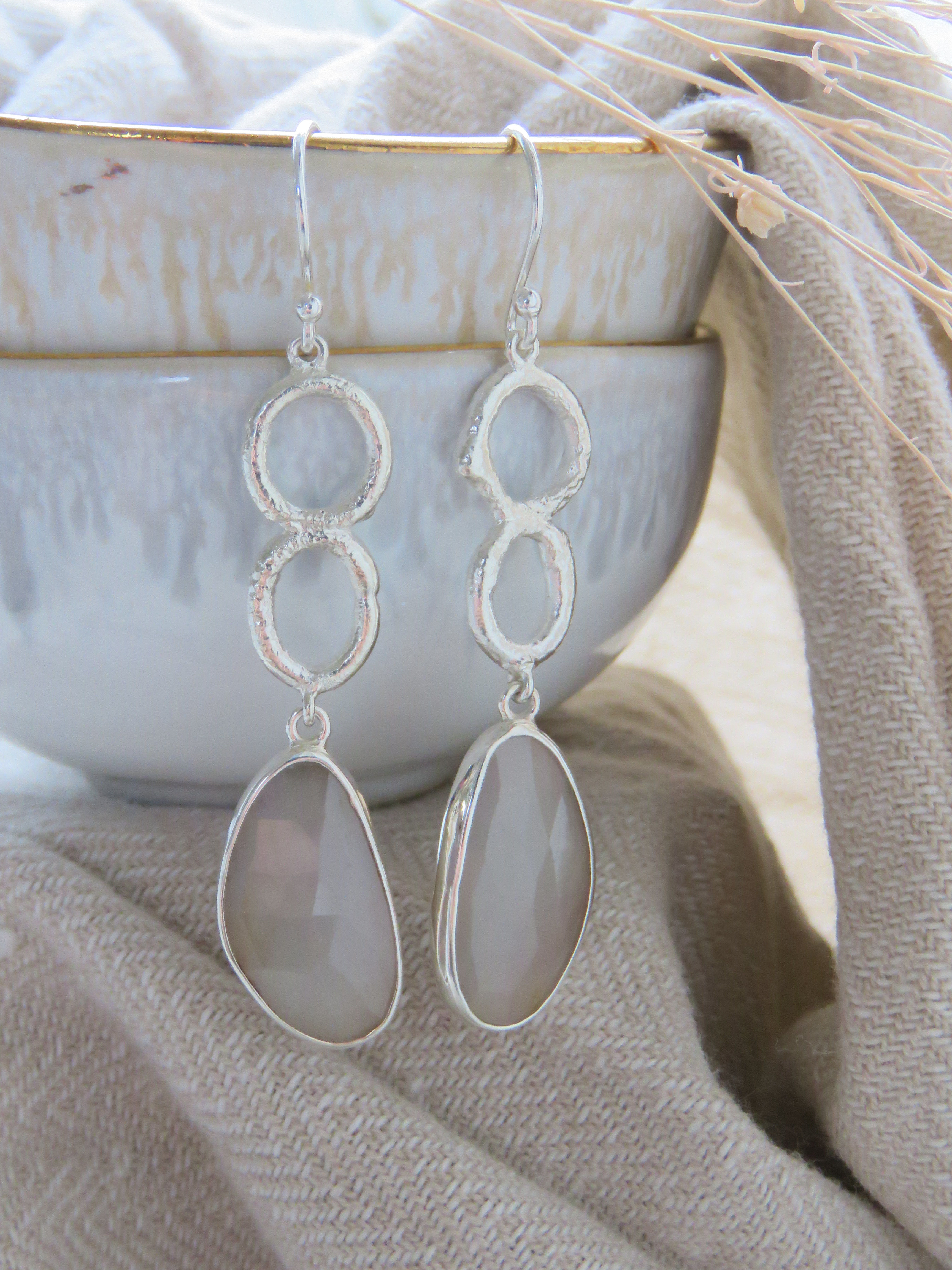 Grey Sapphire Slice Molten Drop Earrings