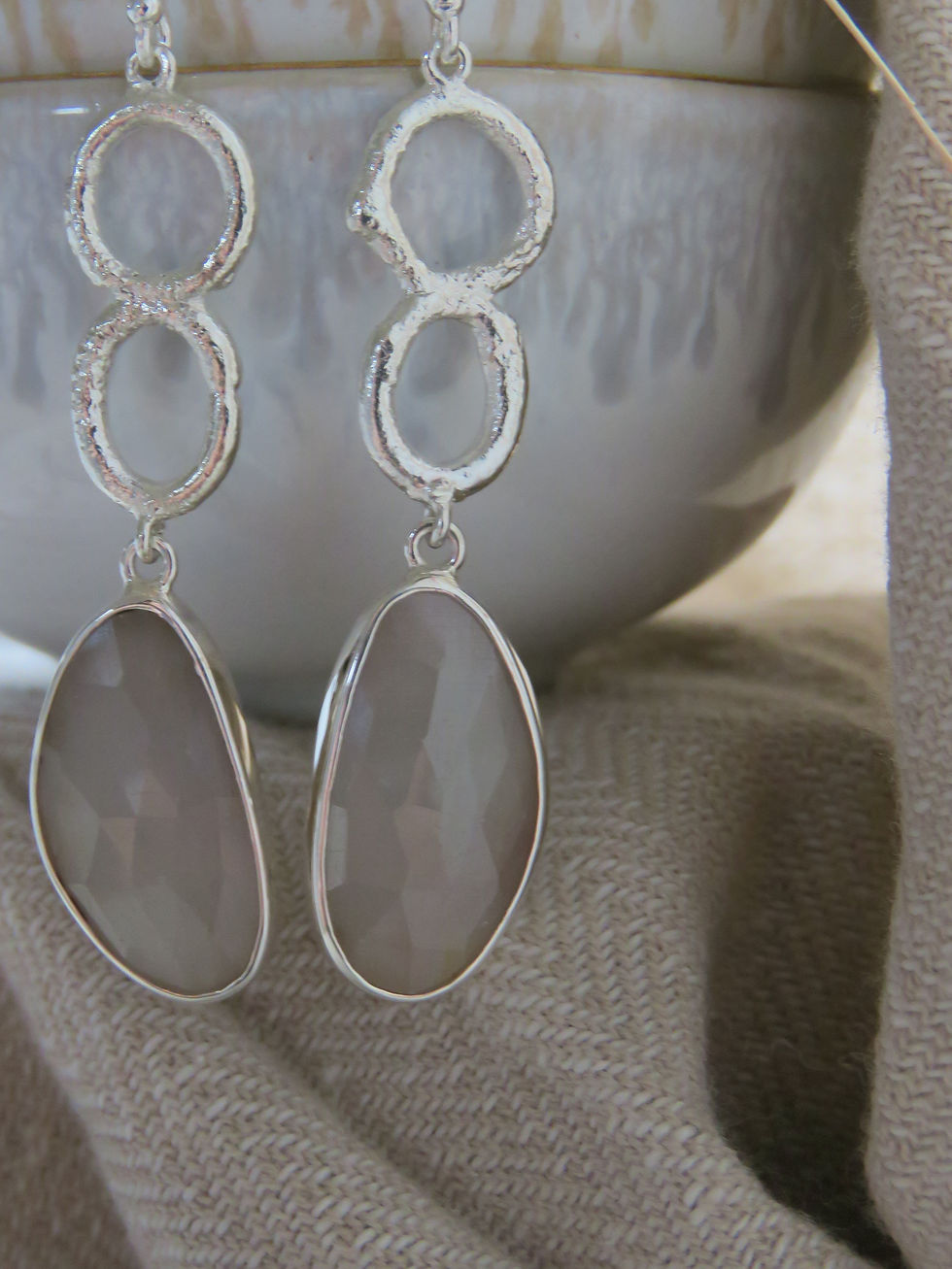 Thumbnail: Grey Sapphire Slice Molten Drop Earrings