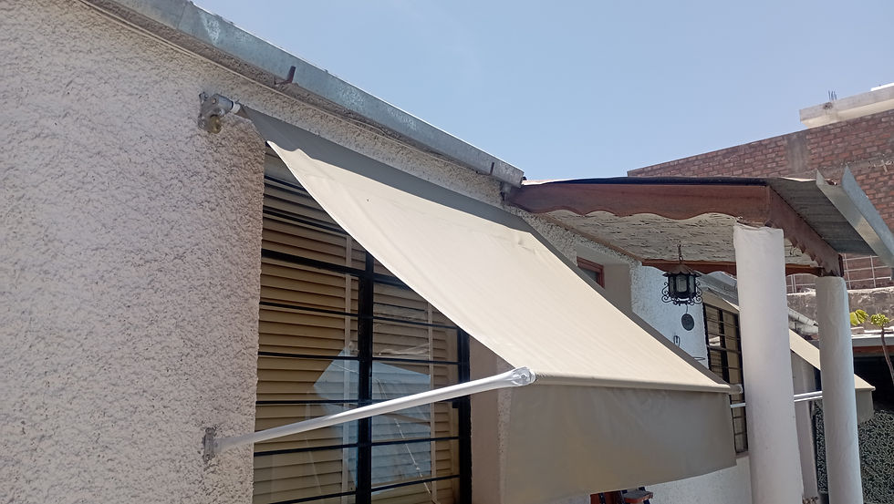 Miniatura: Toldo Enrollable Ventanero