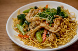 Stir Fry Crispy Egg Noodles