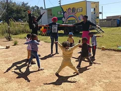 Kids Playing pic 2.jpg