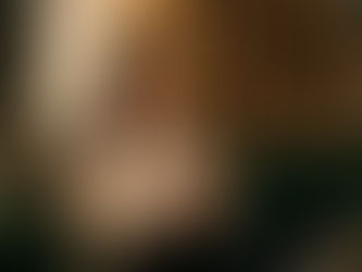 Deep Questions to Ask Over Text That Actually Build Connection