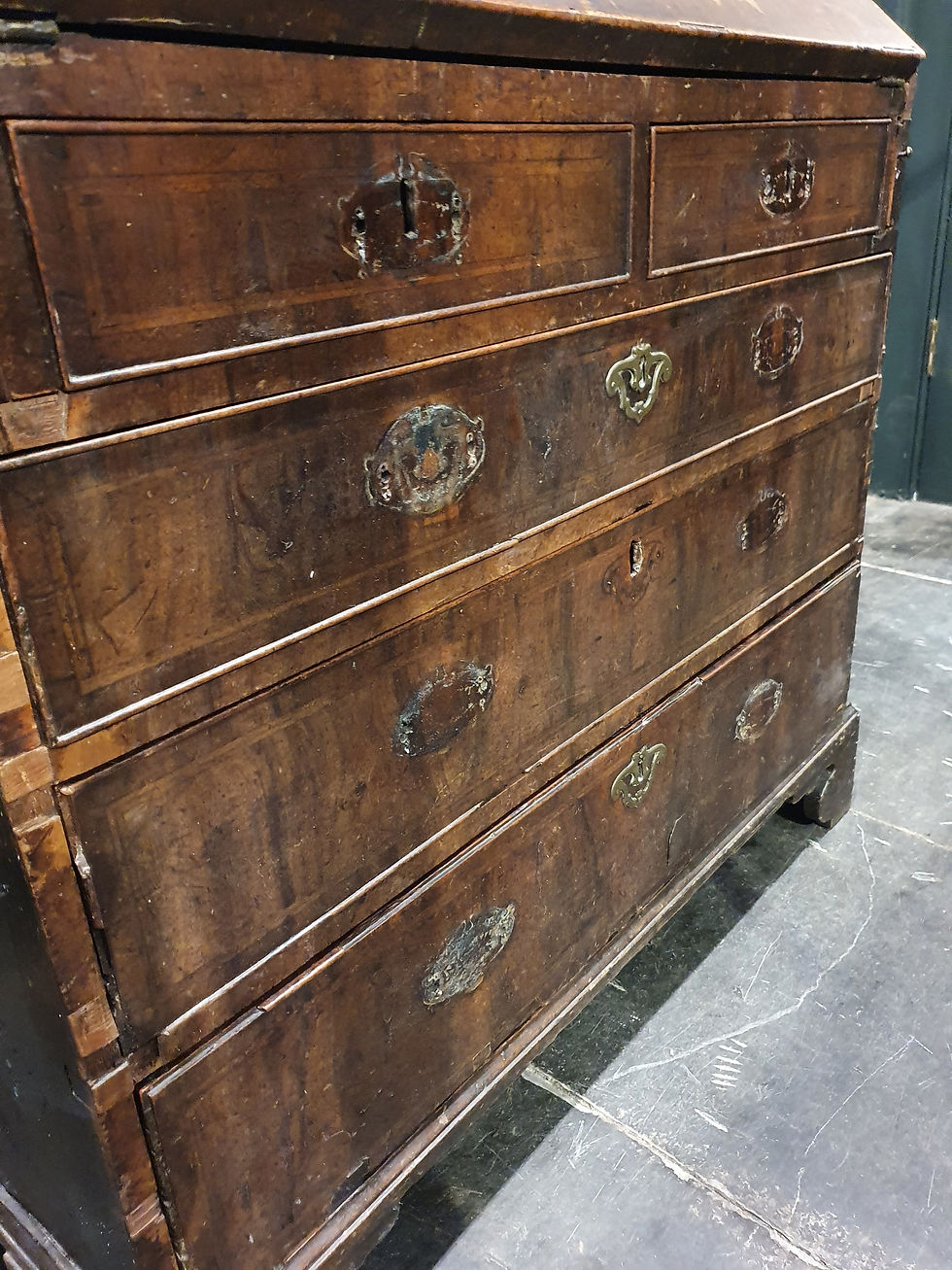 Thumbnail: Early Walnut Bureau 1700s