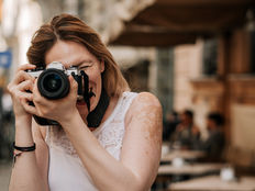Thriving in the #newnormal - Video chat 11 (A video journalist takes us on a trip from Manila to LA)