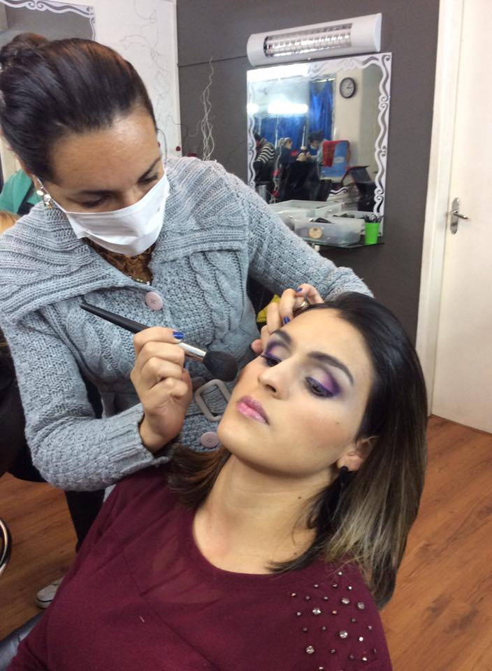 Miniatura: Aula de Maquiagem Profissional - Studio J Makeup - 7