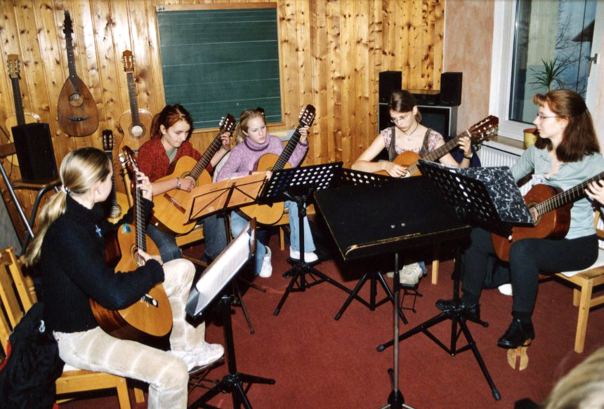 gitarrenensemble 2.JPG