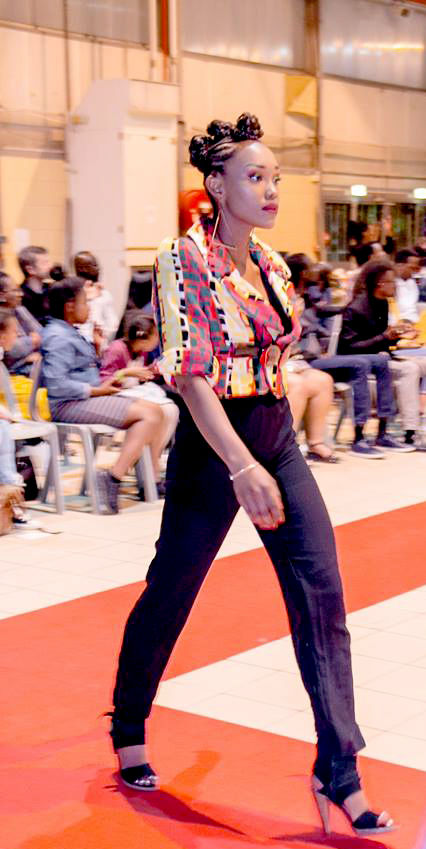 Miniature : Bolero Tailleur "Afro'Color"
