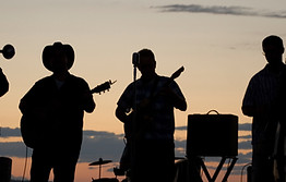 Outdoor Wedding Band