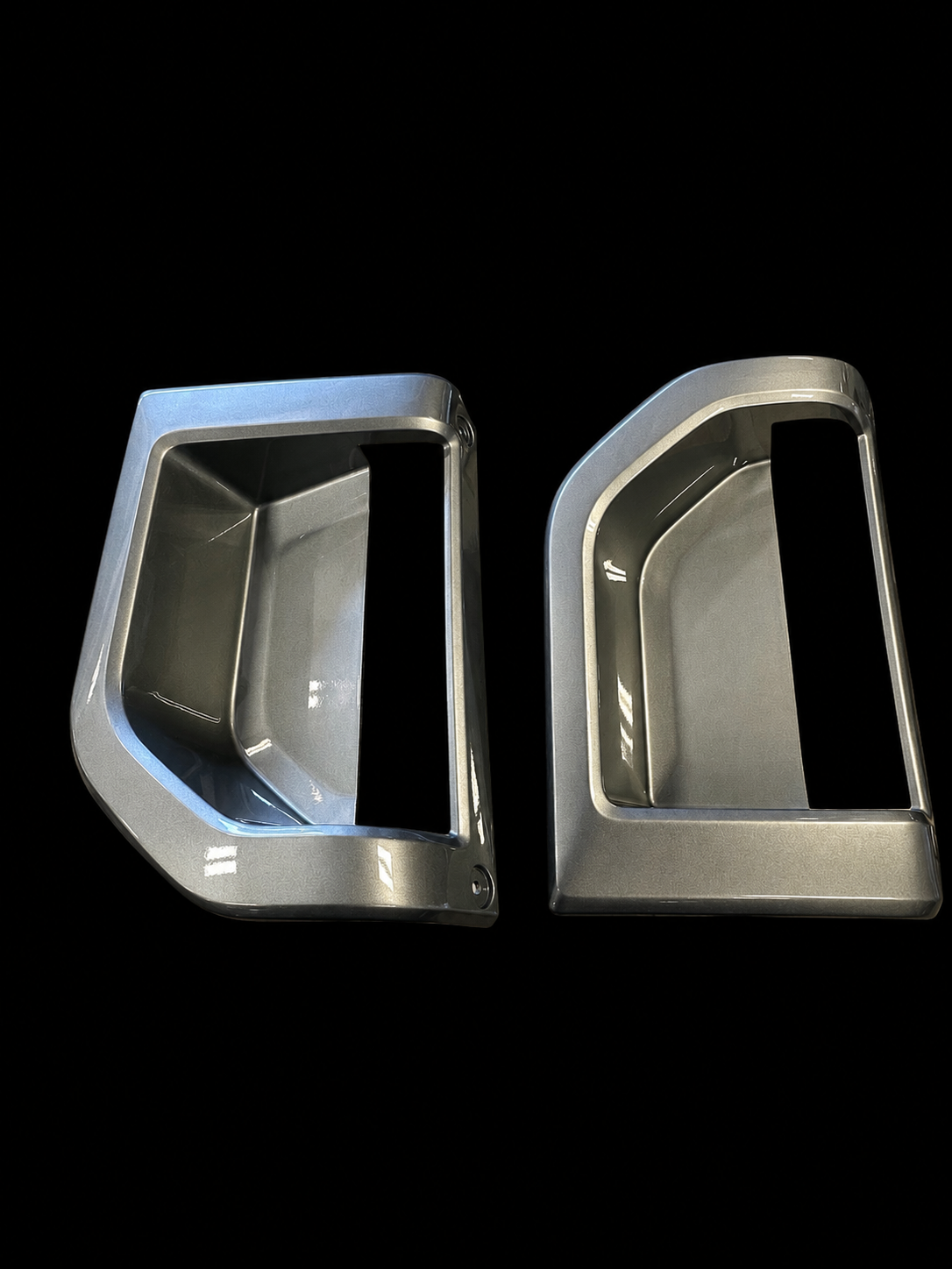 Pair of painted 2023–2026 Ford Super Duty bed step surrounds