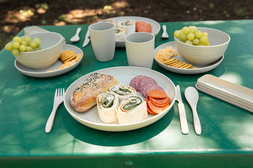 CAMPWARE/キャンプウエア　アルミ食器　DECEMBERオリジナル 8-Piece Microwaveable Dish Set - Driftwood | Camp Casual