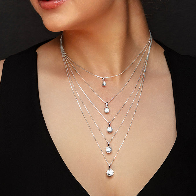 Thumbnail: Moissanite 2ct pendant 