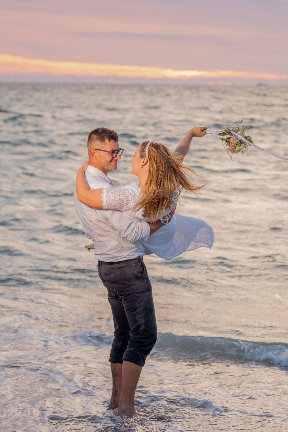 Intimate coastal wedding in Perth with minimal guests