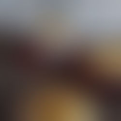 Mini pain naan au fromage à la crème, poires et caramel à l’érable 