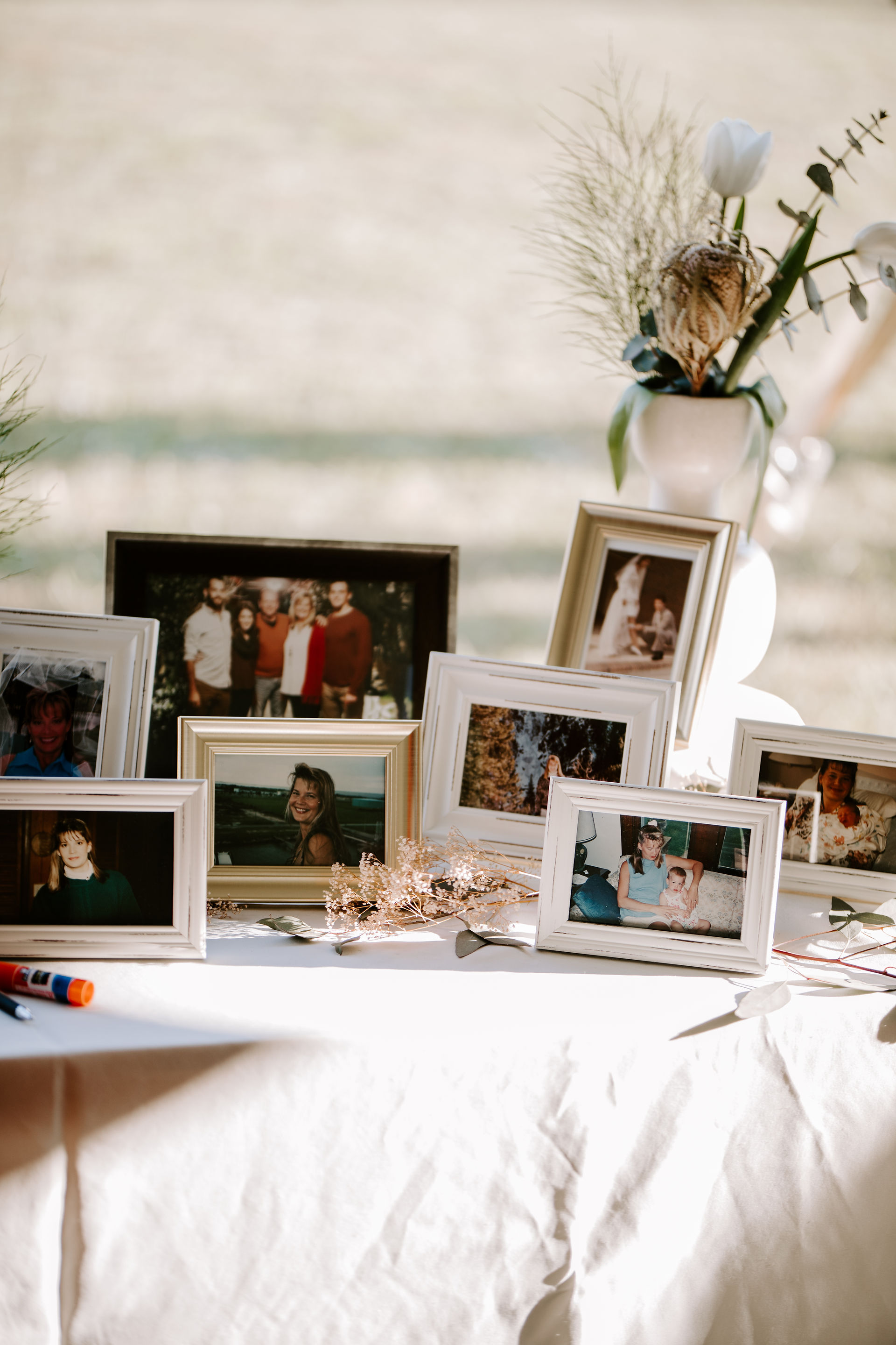 unconventional wedding photographer, atlanta wedding, unconventional bride, applehead photography, mid century modern wedding, wedding inspo