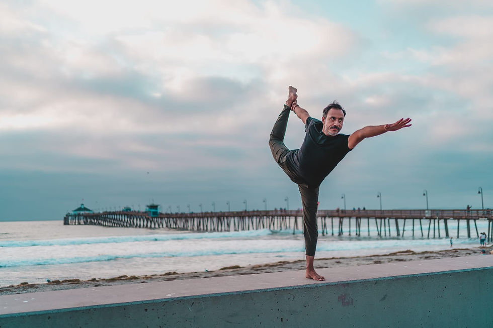 Jano Galindo Yoga_Reach Out.jpg