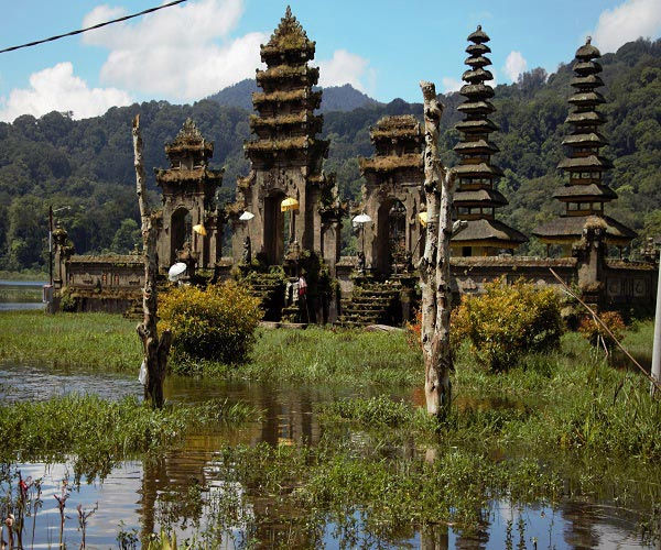 Lake Tamblingan, Bali,Voyagedenoces,Honeymoon,temple, Pura, bedugul