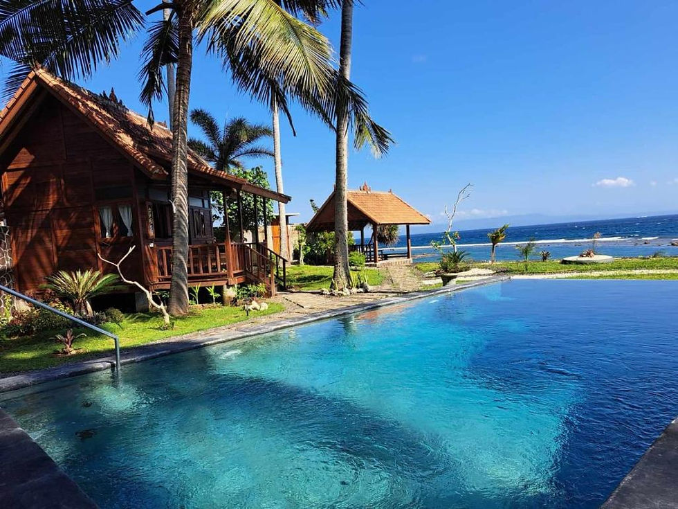 Bali,Voyagedenoces,Honeymoon,holiday,Candidasa,Beachfront hotel,pool