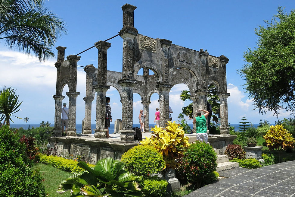 Bali,Voyagedenoces,Honeymoon,holiday,Watertemple,Palace,Taman Unjung