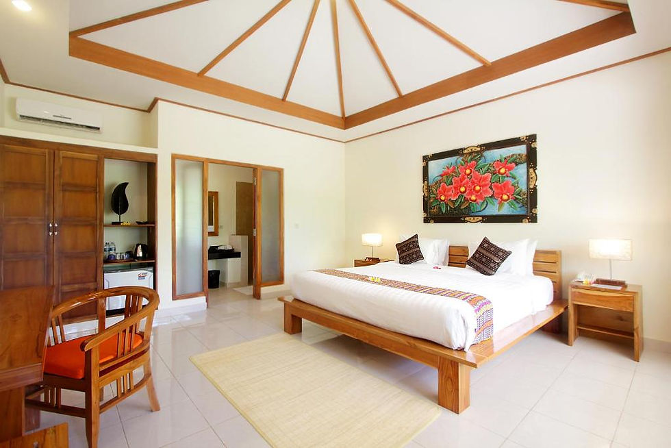 Komodo,Voyagedenoces,Honeymoon,holiday,Beachfront hotel,Flores,Labuan Bajo