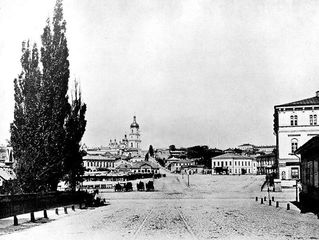 Історія Майдану у фотографіях з 1875 року і до сьогодні