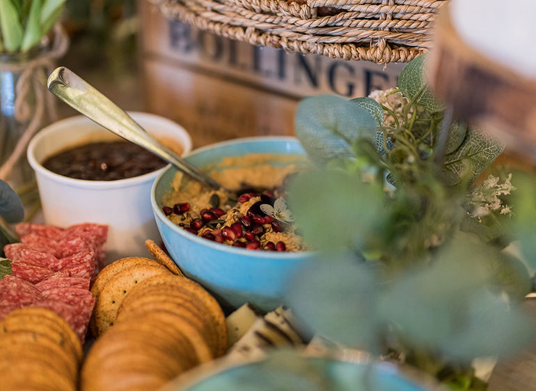 graze _tomgrovesweddings-26.jpg