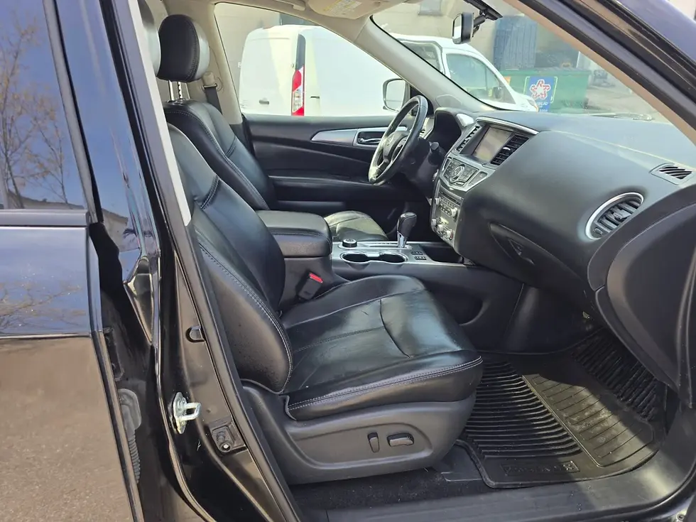 Thumbnail: 2018 Nissan Pathfinder