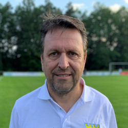 BERND GENGENBACH