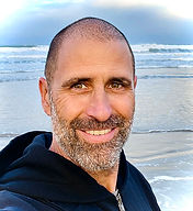 Erik Roberts's headshot