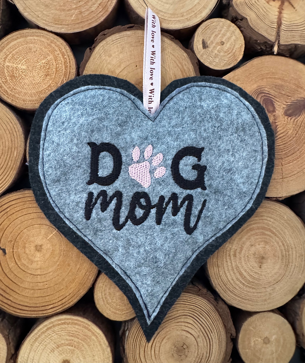 Filzherz Schwarz/ grau mit Stickerei dog mum.