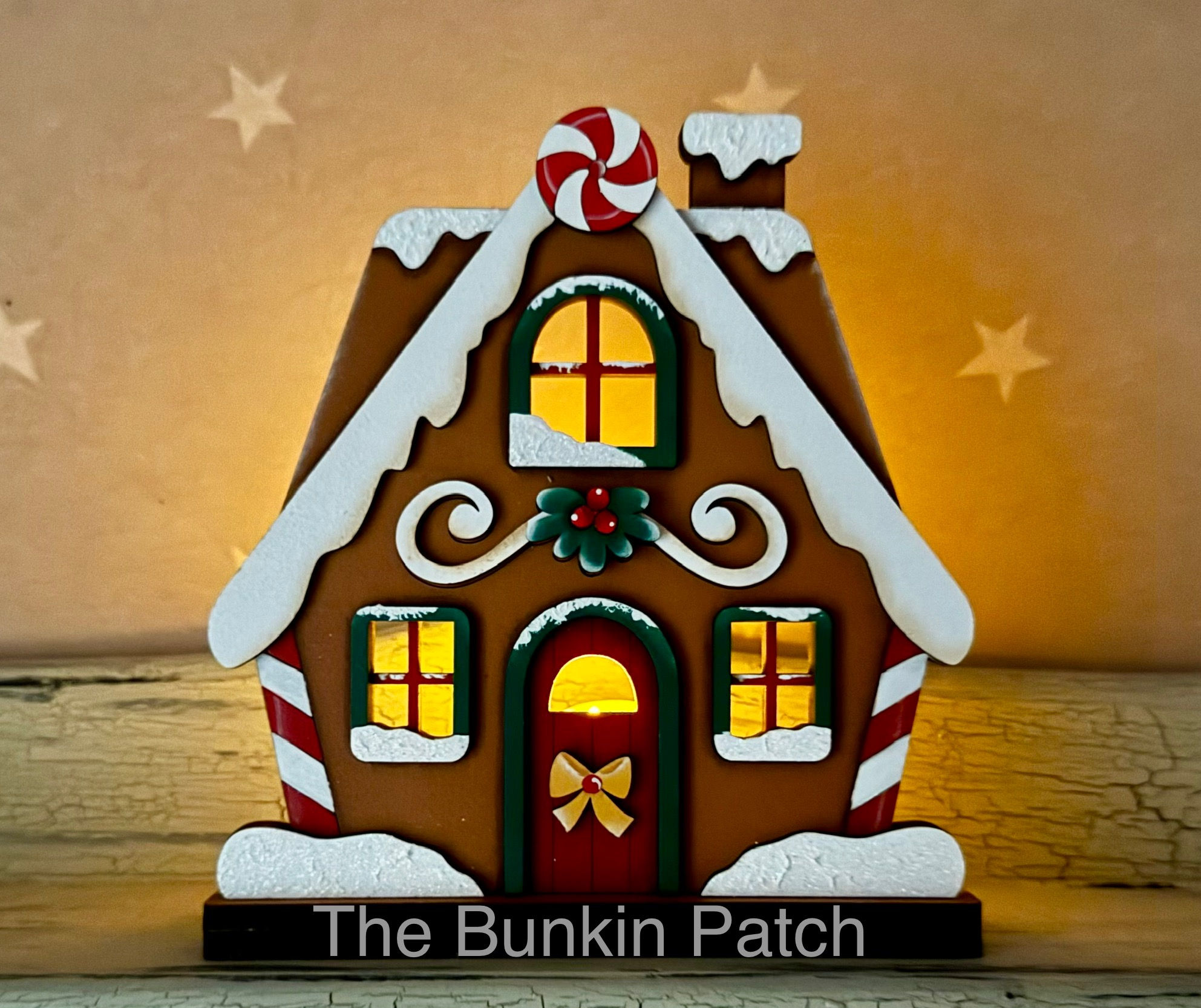 02502 Lighted Gingerbread House