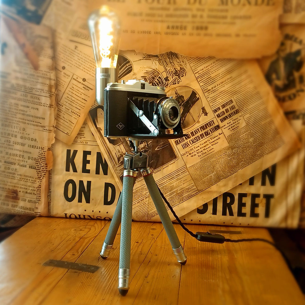 Thumbnail: 1950s Agfa Isolette 1 Camera Lamp