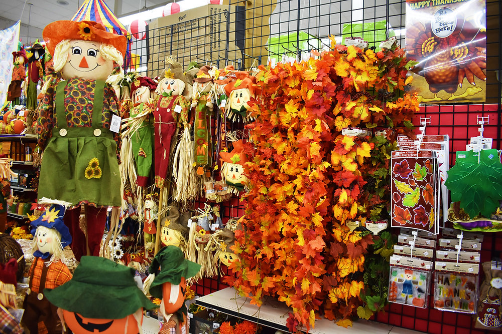 From Goblins to Gobble Gobble Fall Shopping at Alin Party Supply