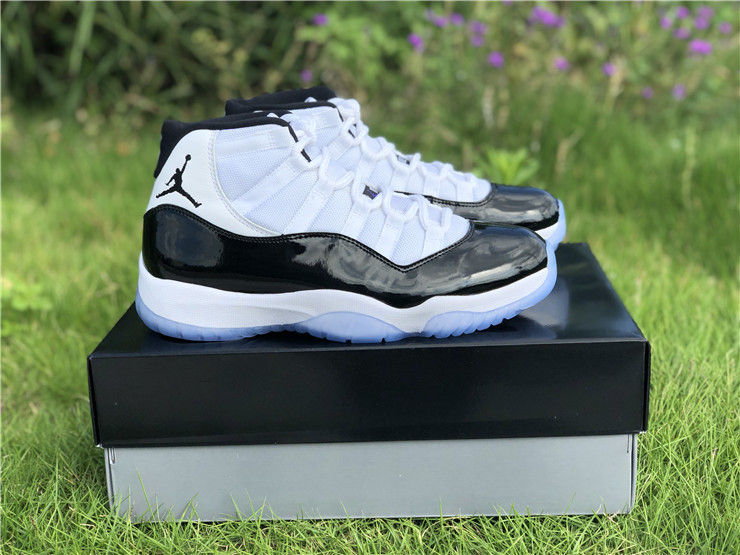 Jordan 11 Retro Concord (2018)
